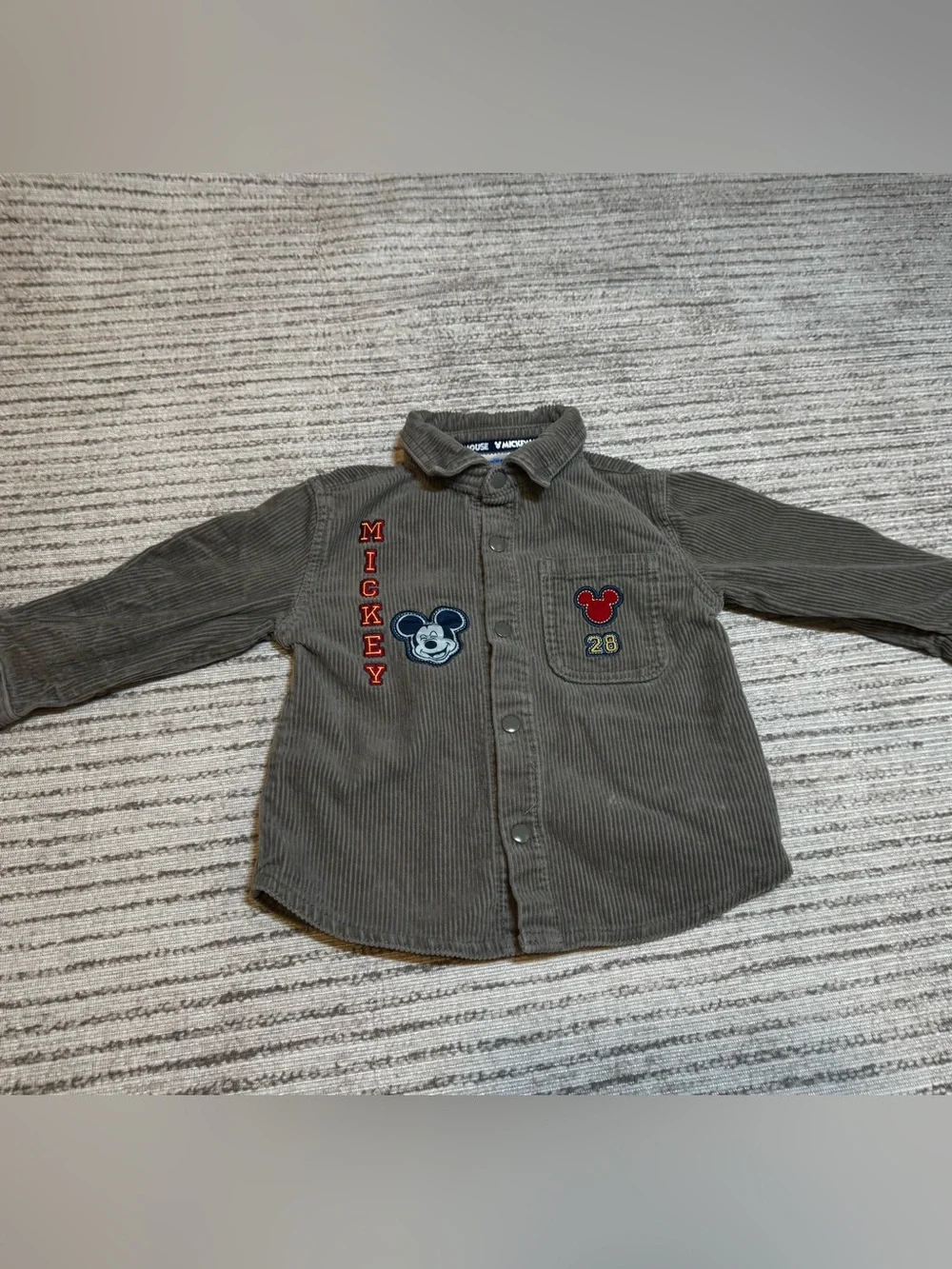 Disney Mickey & Friends‎ Corduroy Button Up Shirt Size 3T